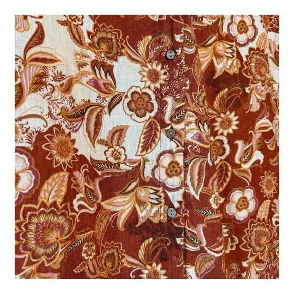 Nicole Miller Button Back Floral Linen Top - Picture 4 of 6